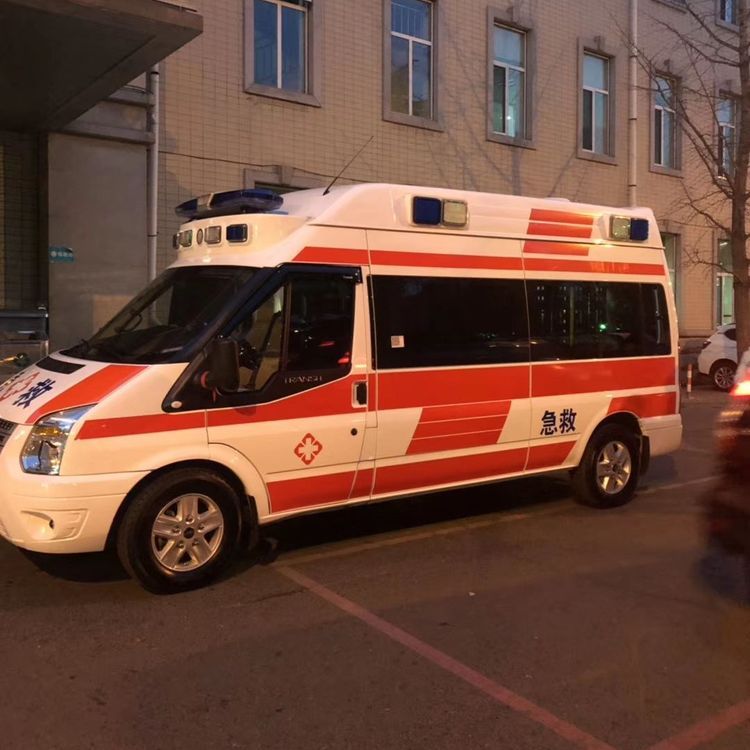 瓮安夜间租赁救护车护送病人转院：安全转运的 8 大核心注意事项